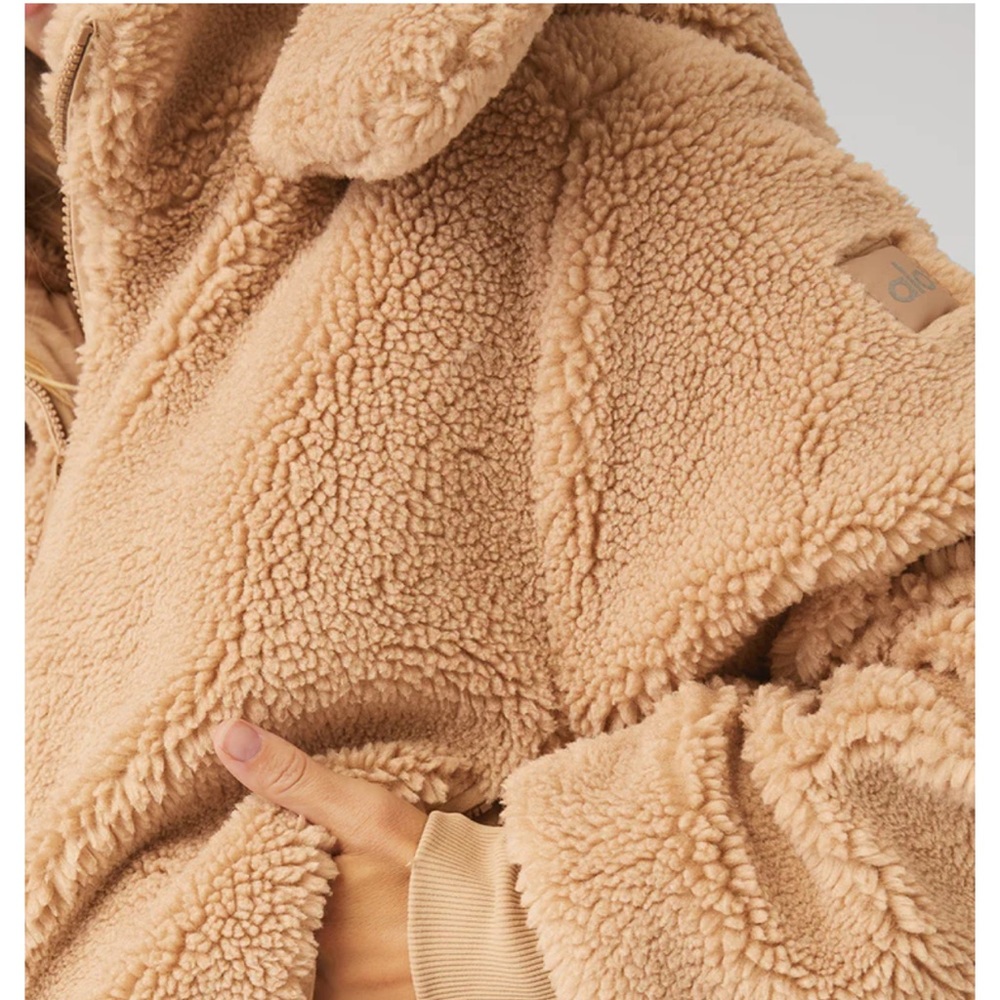 Foxy Sherpa camel jacket ALO removable hood xs - Picture 5 of 10